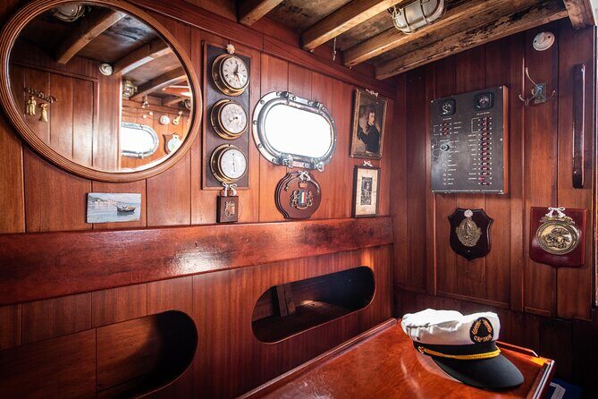 Private Sunset Tour in a Vintage Gozzo on Elba Island - FAQ