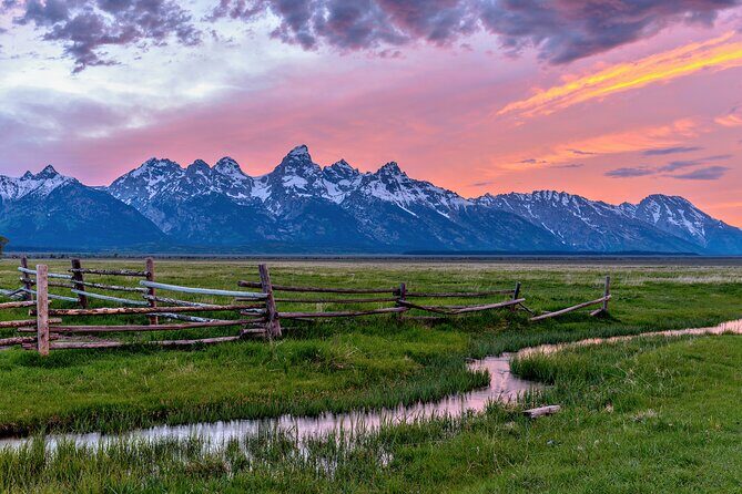 Private Sunset Wildlife Dinner Safari From Jackson WY - FAQ