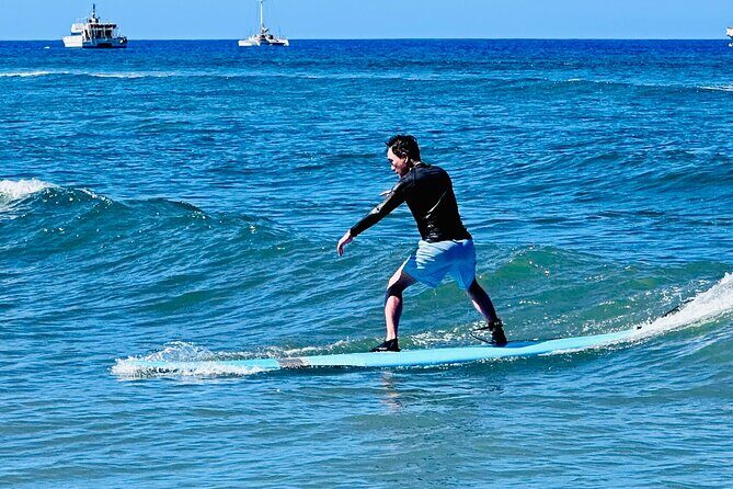 Private Surf Lesson Lahaina Beach Breakwall with Board included - Introduction to the Maui Surf Experience