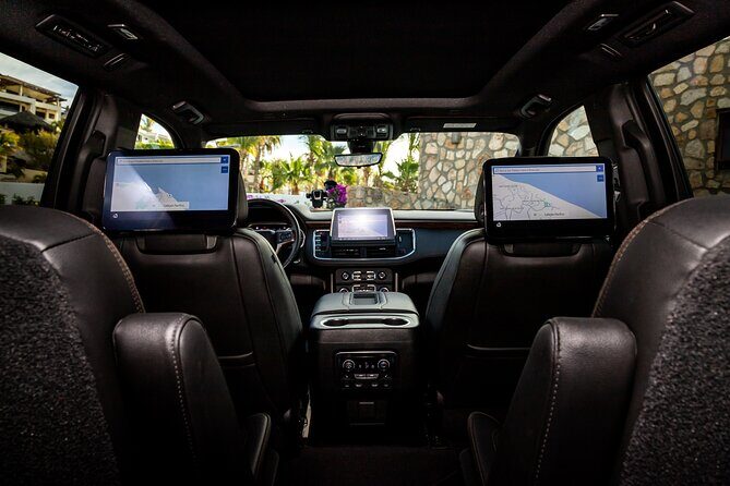 Private SUV Round-Trip from Airport to Cabo San Lucas Pacific - Private SUV Round-Trip from Airport to Cabo San Lucas Pacific: A Practical & Comfortable Choice