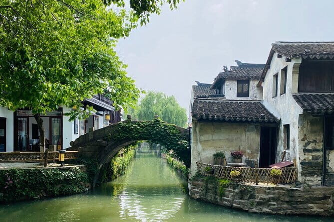 Private Suzhou Day Tour to Zhouzhuang and Tongli Watertowns - Key Points