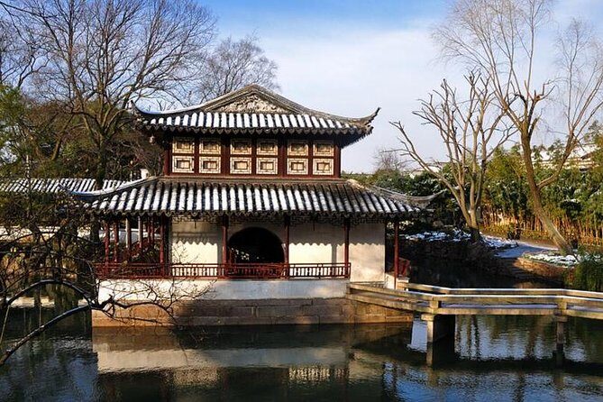 Private Suzhou Garden and Water Town Highlight Trip with Hotel or Railway Station Transfer - Exploring the Itinerary in Detail