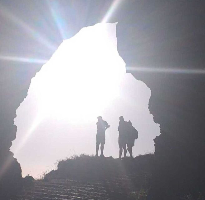 Private Swing Special place w/ Wine and Fruits 4x4 jipe tour - Private Swing Special Place w/ Wine and Fruits 4x4 Jeep Tour — An Authentic Madeira Experience