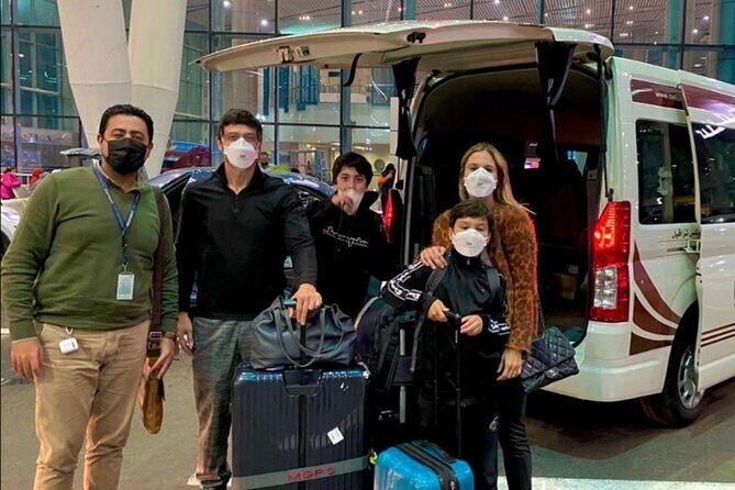 Private Sydney Airport-Sydney CBD, Sydney City, Cruise Terminal - Real Traveler Insights