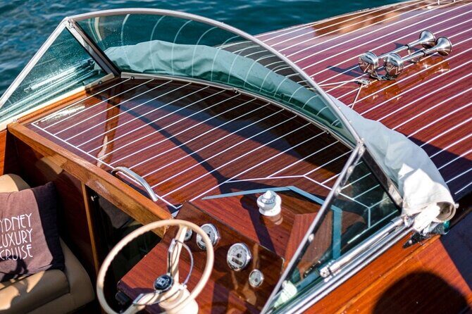 Private Sydney at Night Cruise for two guests - FAQs