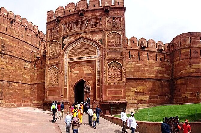 Private Taj Mahal Agra Fort Day Tour From Delhi-All Inclusive - FAQs