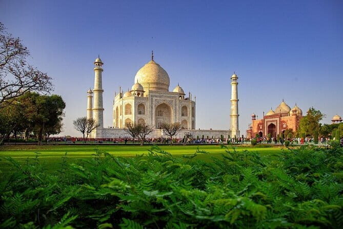Private Taj Mahal And Agra Day Trip with Transfers - Key Points