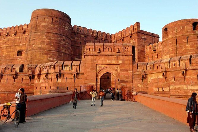 Private Taj Mahal and Fatehpur Sikri Tour From Delhi with Lunch - Authentic Experiences and Insider Insights