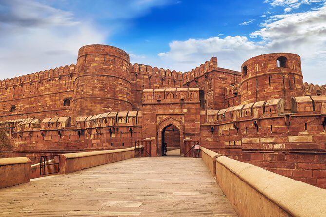 Private Taj Mahal Day Trip from Delhi Ending in Jaipur - FAQ