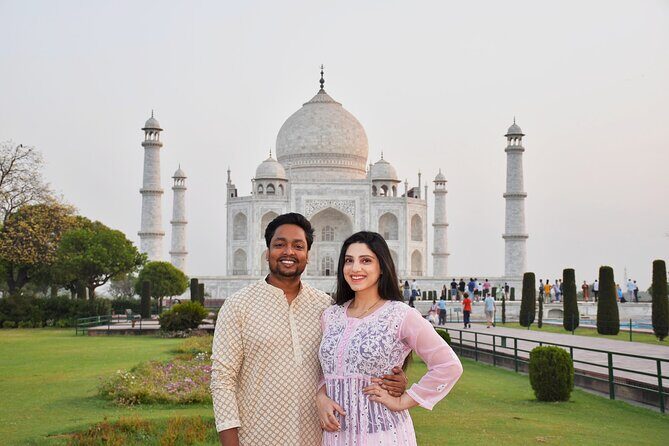 Private Taj Mahal Day Trip with Guide & Lunch - Starting Point and Ease of Access