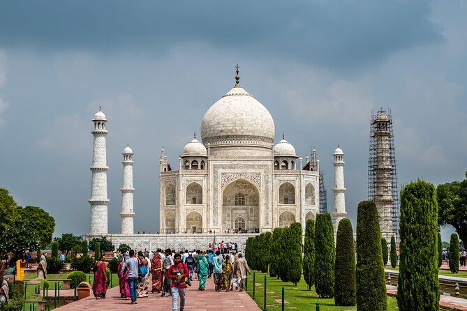 Private Taj Mahal from Delhi Budget Tour - Practical Details and What to Expect