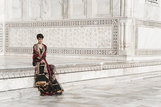 Private Taj Mahal Tour From Delhi by Gatimaan Express Train - Return to Delhi: The Fast Train Back
