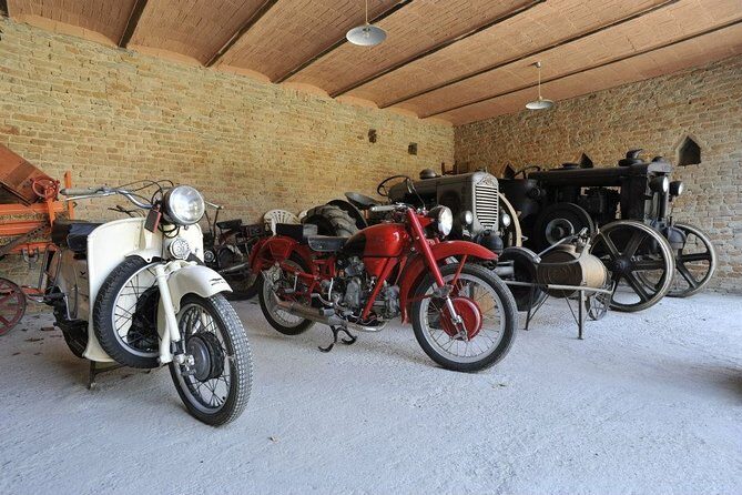 Private Tasting Barbaresco Experience with Typical Products - Pairing with Local Delicacies