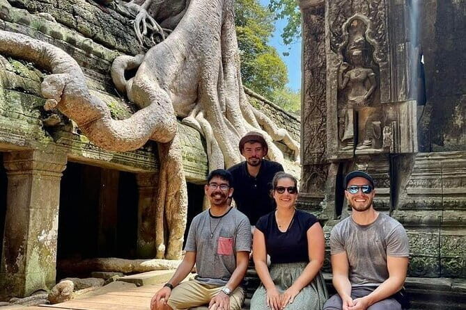 Private Taxi from Siem Reap to Phnom Penh - Speak English Driver - The Sum Up