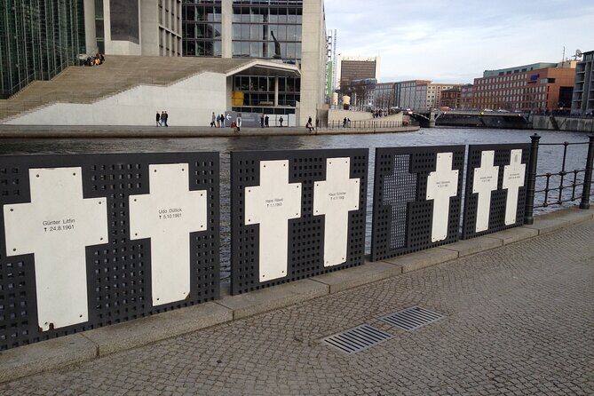 Private Taxi Tour of City East History and Architecture 2-3h - Final Thoughts