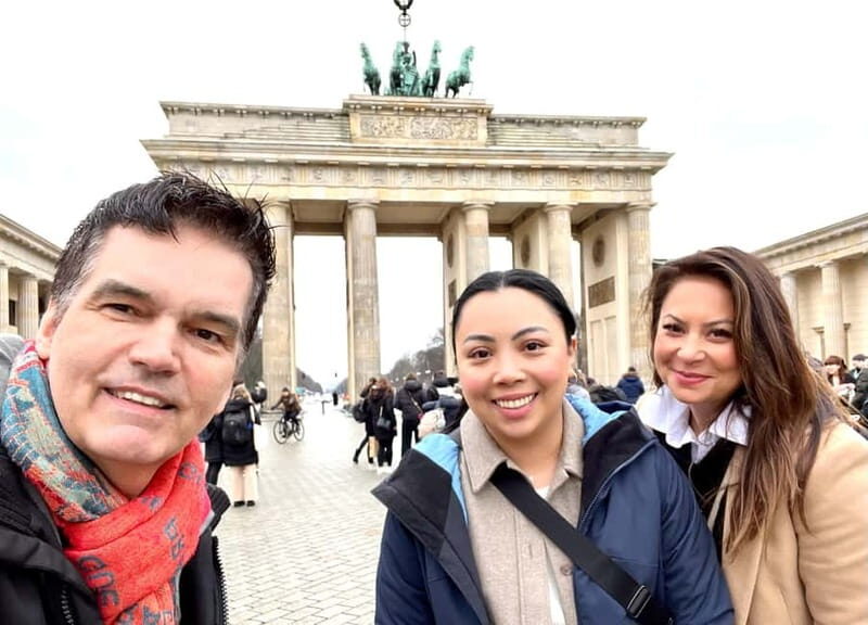 Private Taxi Tour through Berlin East and West and Kiez 4-6h - Key Points