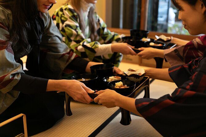 Private Tea Ceremony Experience in a Shopping Arcade Tea Room - Why This Tour Works Well for Travelers