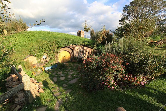 Private The Hobbiton Tour - Auckland Tour House - Frequently Asked Questions