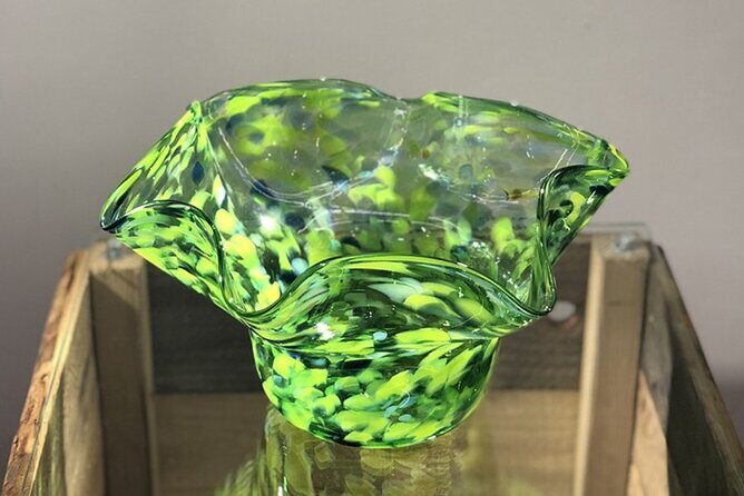Private Three Piece Glassblowing Lesson for up to 6 people - The Sum Up