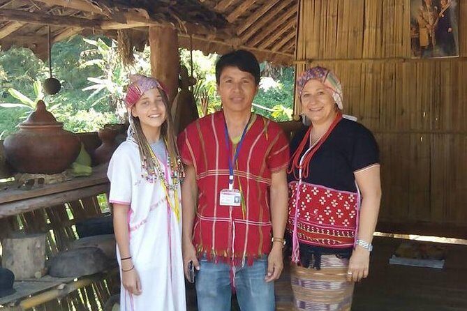 Private Tour: 2-Day Authentic Hill Tribe Villages and Karen Hill Tribe Homestay - Exploring the Journey: A Closer Look at the 2-Day Experience