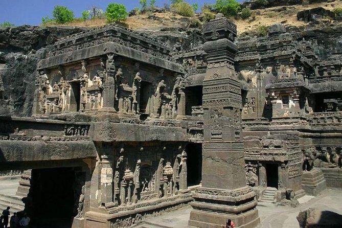 Private Tour: 2-Day Quick Tour of Ajanta & Ellora Caves from Pune - Transportation & Comfort
