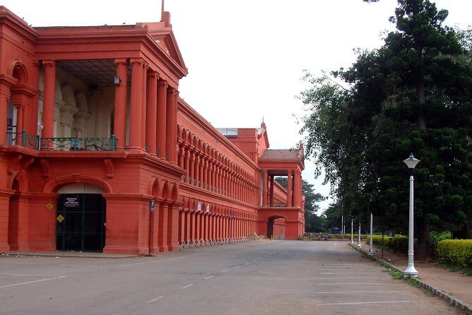 Private Tour: 4-Hour Bengaluru Heritage Walk with Hotel Pickup and Drop-Off - Who Would Appreciate This Tour?
