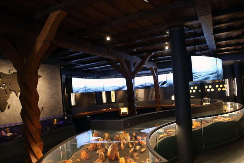 Private Tour: Amber Catching in Curonian Spit from Klaipeda - Amber Amulet Crafting at Nagli 15