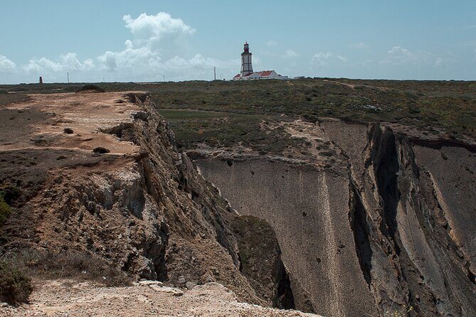 Private Tour: Arrábida Natural Park and Sesimbra Day Trip from Lisbon - Analyzing the Value