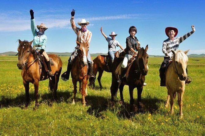 Private Tour: Badaling Great Wall and Kangxi Grasslands on Horseback - Who Is This Tour Best Suited For?