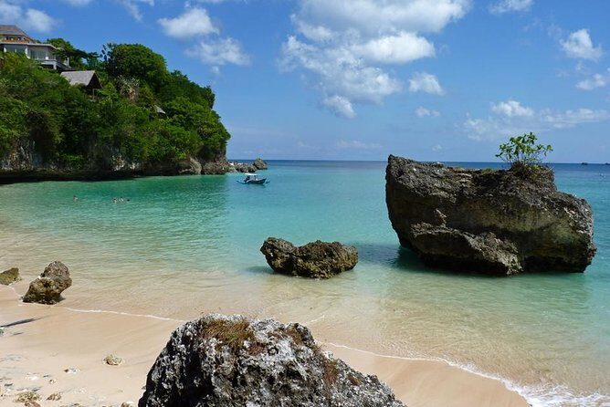 Private Tour Bali Beaches and Uluwatu Temple with Dinner - The Sum Up: Who Is This Tour Perfect For?
