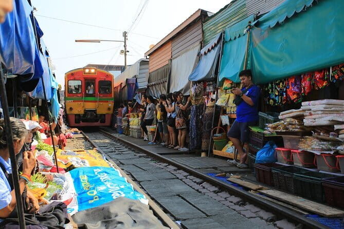 Private Tour Bangkok to Maeklong Railway and Floating Markets - An In-Depth Look at the Tour