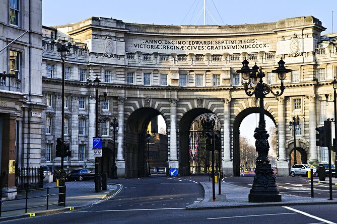 Private Tour: Black Taxi Tour of London - Frequently Asked Questions