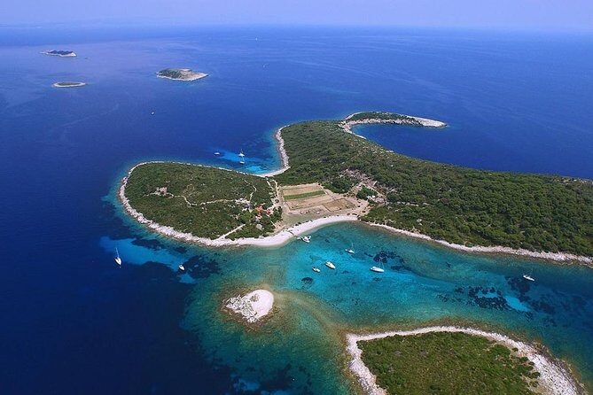 Private Tour: Blue Cave and Hvar from Split - The Authentic Touch: Insights from Reviewers