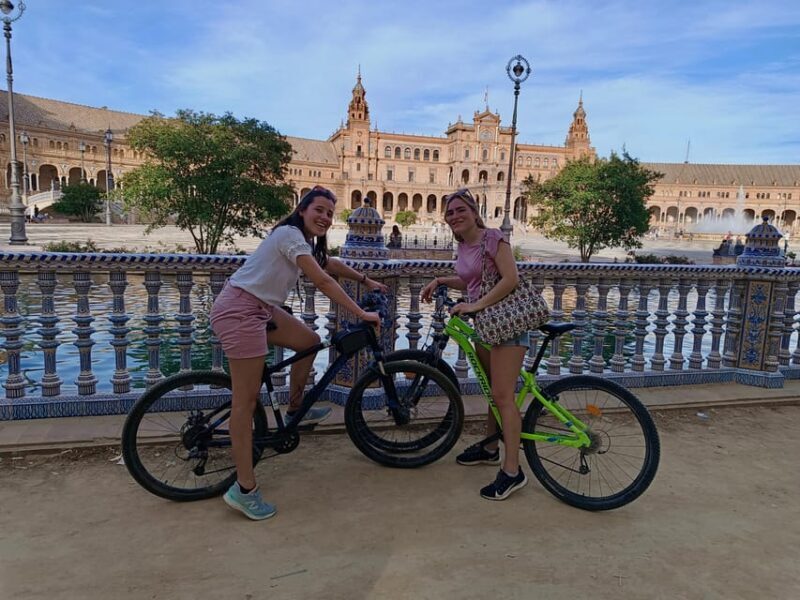 Private Tour by bike with Alcazar Guided Visit without ticket - The Value of This Experience