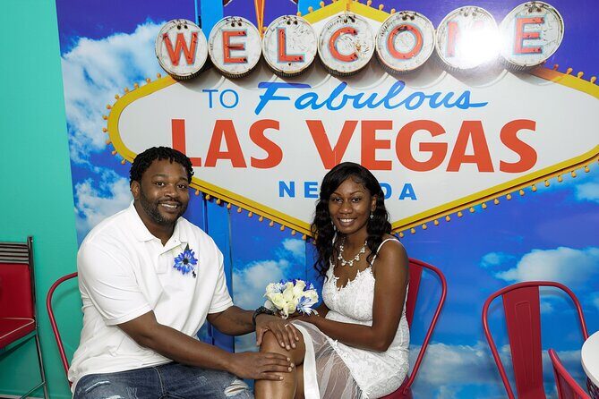 Private Tour by Limousine of Las Vegas' Chapel Row - Who Will Love This Tour?