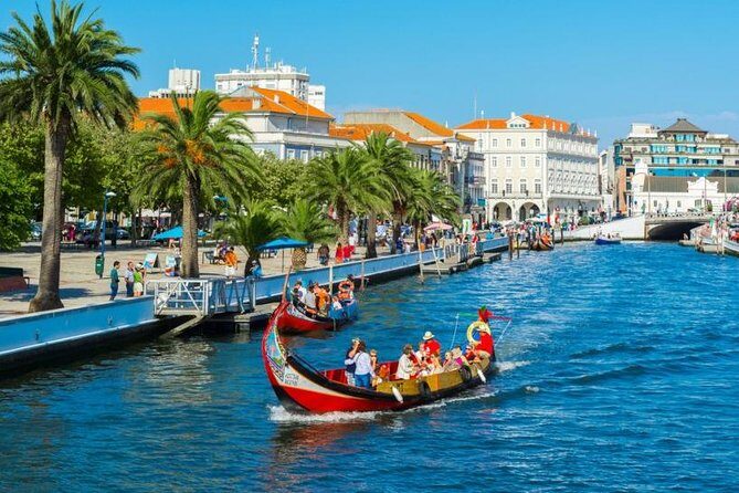 Private Tour: Coimbra (World Heritage) & Aveiro (Little Venice) tour day trip from Lisbon with lunch - FAQ