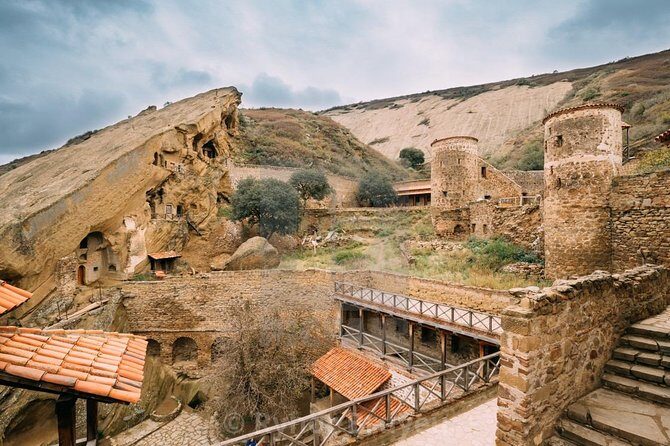 Private Tour: David Gareji (Free wine Tasting) - The Scenic Views and Landscape