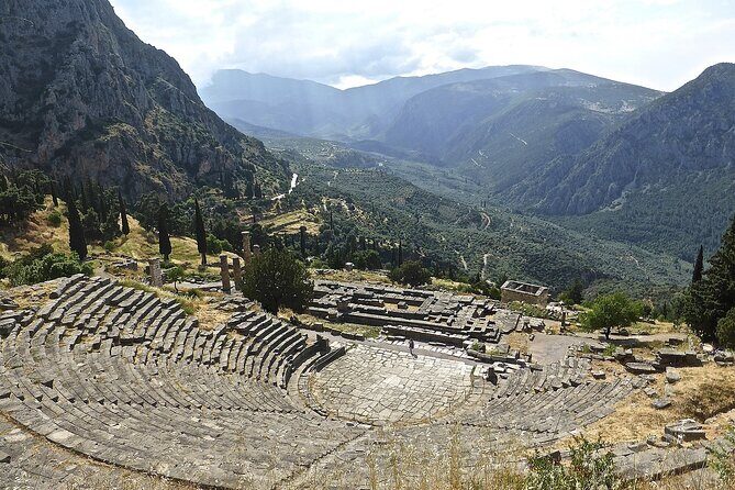 Private Tour Delphi, Village of Arachova, Osios Loukas Monastery - A Deep Dive into the Tour Experience