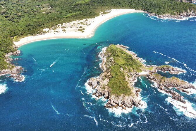 Private Tour EN Lancha POR las Bahías DE Huatulco - Key Points