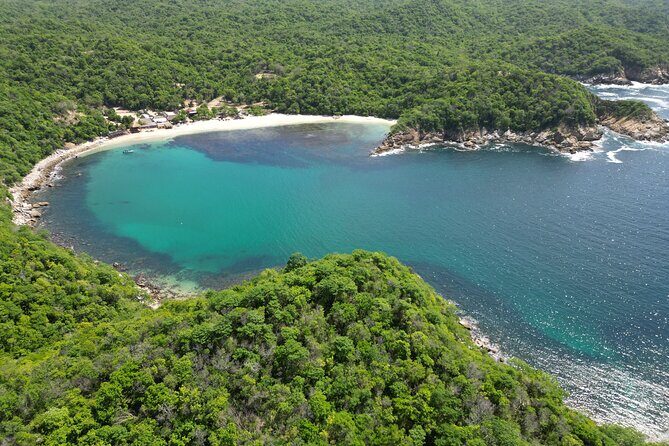 Private Tour EN Lancha POR las Bahías DE Huatulco - The Sum Up