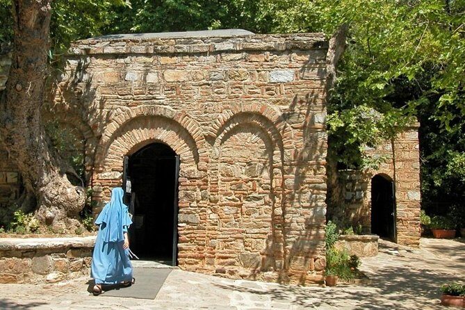Private Tour: Ephesus and St. Mary's House from Izmir with Lunch - Exploring Ephesus: The Heart of the Tour