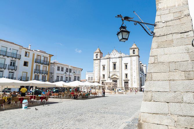 Private Tour Évora E Monsaraz - FAQs