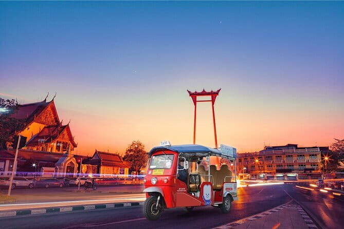 Private Tour Explore the Bangkok Night by Eco Tuk Tuk Electric - Key Points