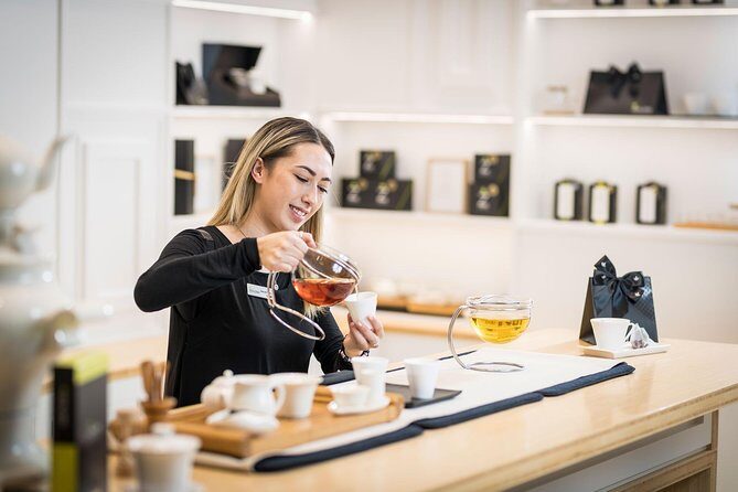 Private tour from Auckland - Waitomo Glowworm Caves, Zealong Tea & Kiwi Bird - Who Should Consider This Tour?