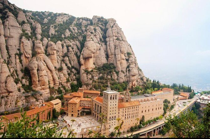 Private Tour from Barcelona to Monserrat - The Experience from Reviews