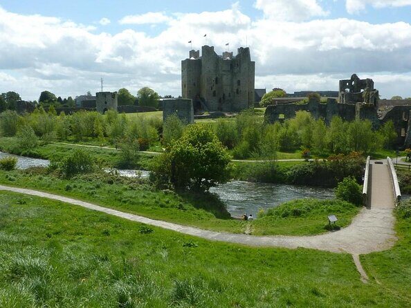 Private Tour from Dublin: Hill of Tara Trim Castle, Celtic sites - Exploring Ireland’s Hidden Treasures: Private Day Trip from Dublin to Tara, Trim Castle, and Bective Abbey