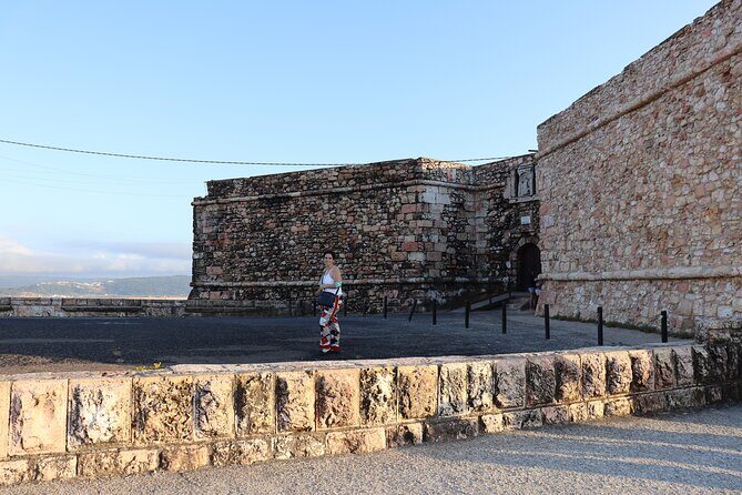 Private Tour from Lisbon to Porto  Your Journey, Your Adventure! - Who Should Book This Tour?
