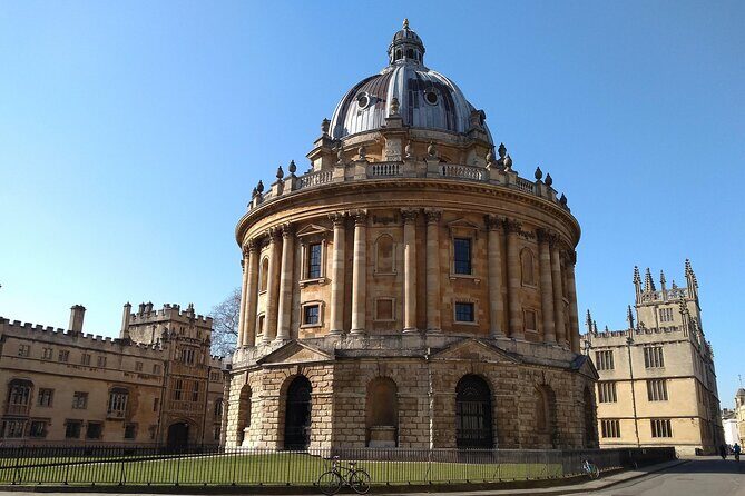 Private Tour from London Blenheim Oxford Cotswold with passes - FAQ