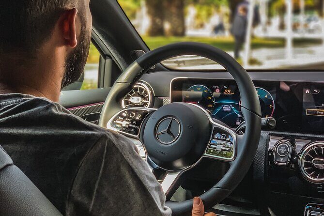 Private tour from Munich to Rothenburg and Harburg - FAQs