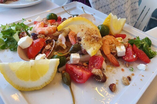 Private Tour from Naples: Positano, Sorrento & Pompeii in 8 Hours - Detailed Review of the Tour Experience